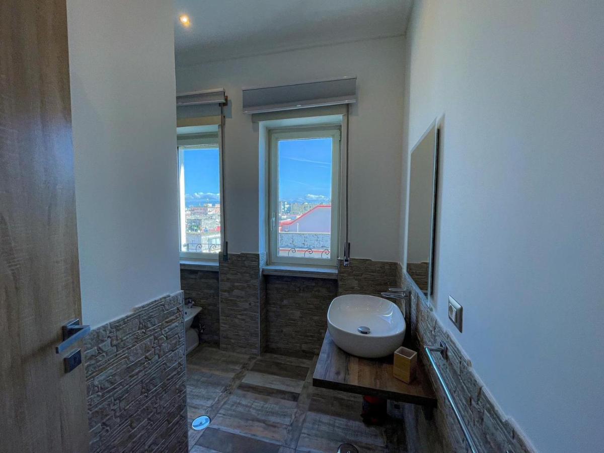 Napoli Emozionale - Vespucci Hotel Bagian luar foto