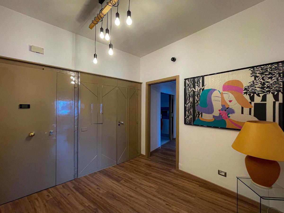Napoli Emozionale - Vespucci Hotel Bagian luar foto